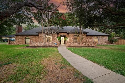 2201 Pembrooke Place Denton TX 76205
