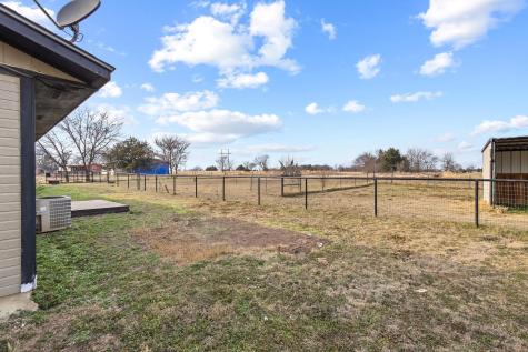 1223 Yowell Road Whitesboro TX 76273
