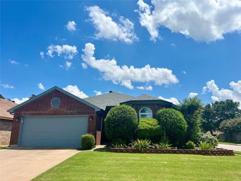 8700 Mystic Trail Fort Worth TX 76118