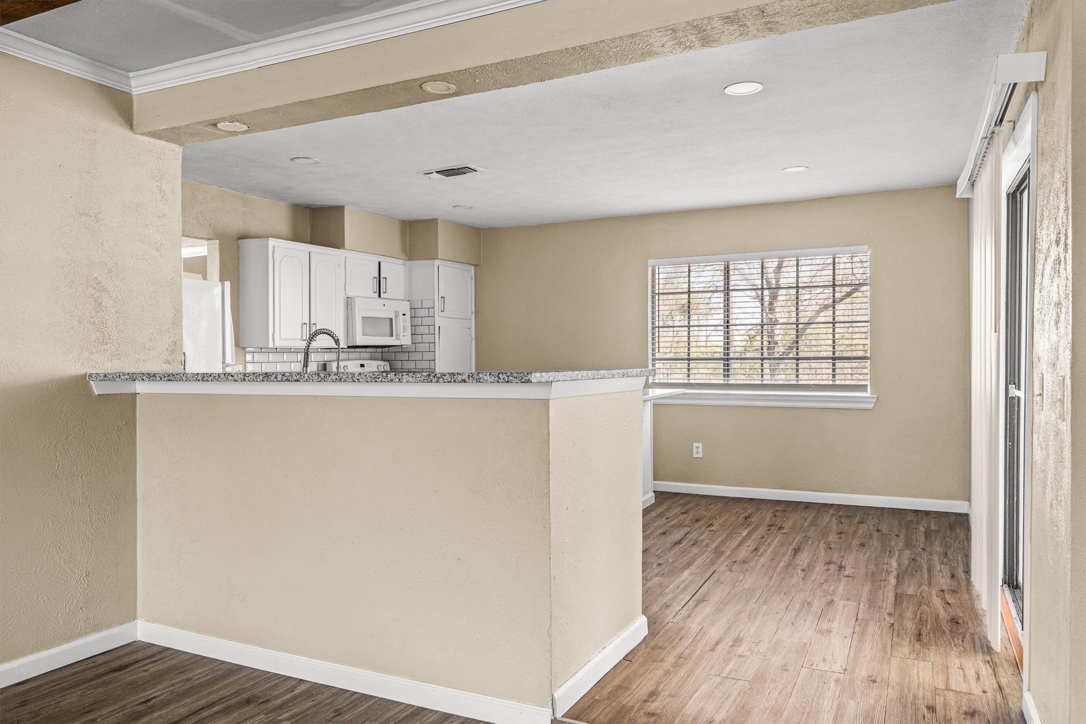 2624 Woodlawn Drive Ennis TX 75119
