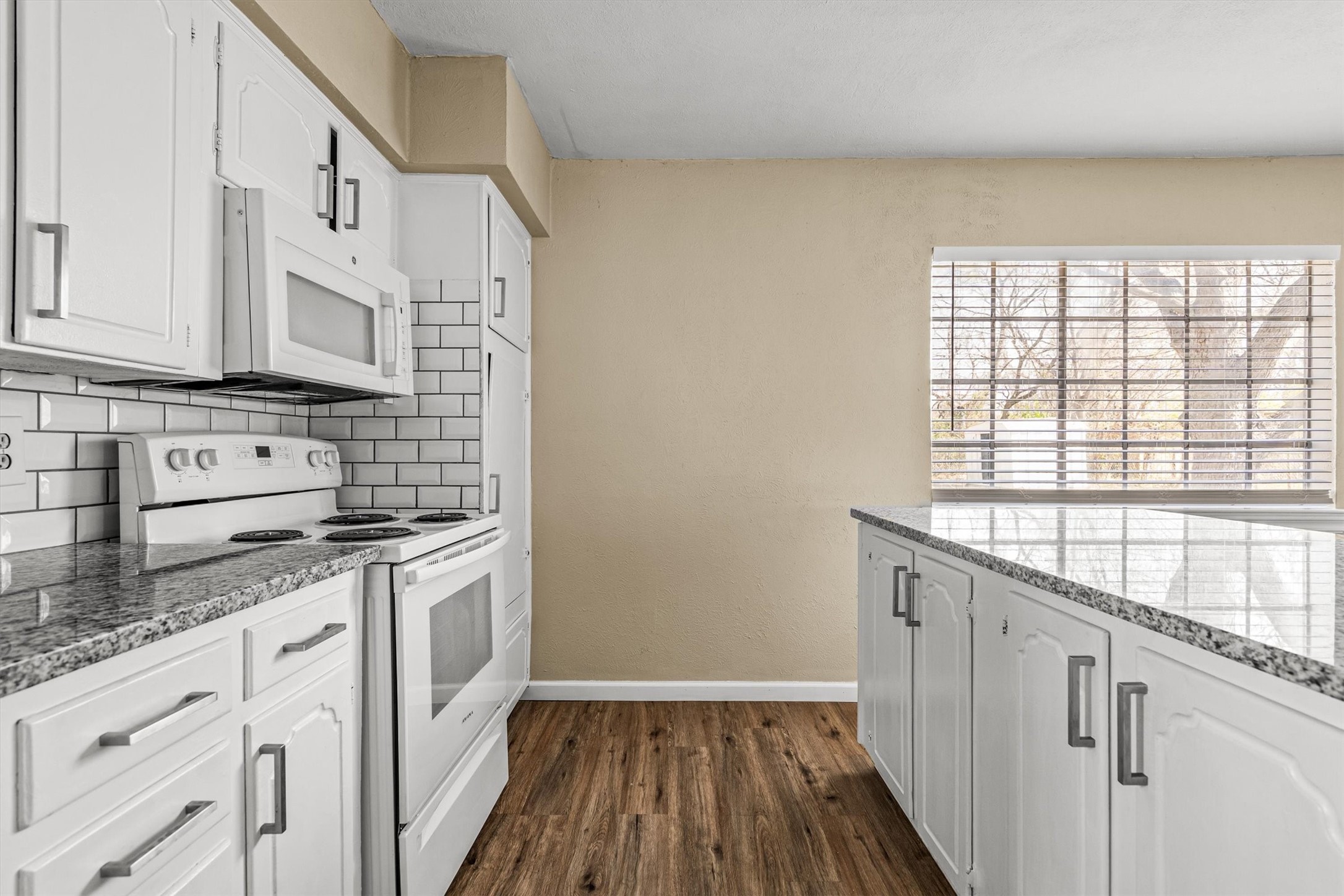 2624 Woodlawn Drive Ennis TX 75119