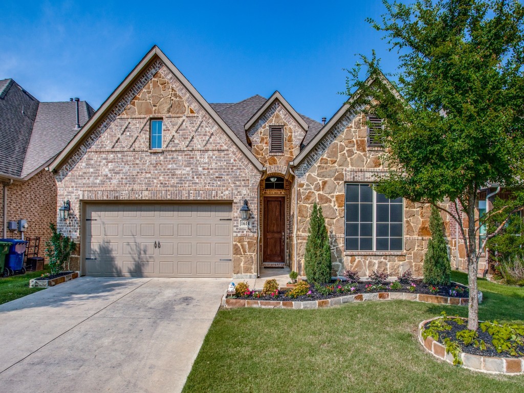 1614 Lost Pines Lane Garland TX 75040