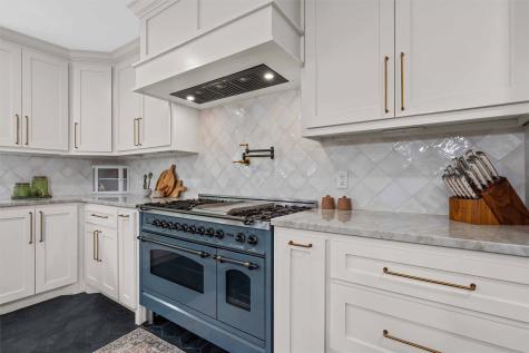 315 S Avenue G Clifton TX 76634