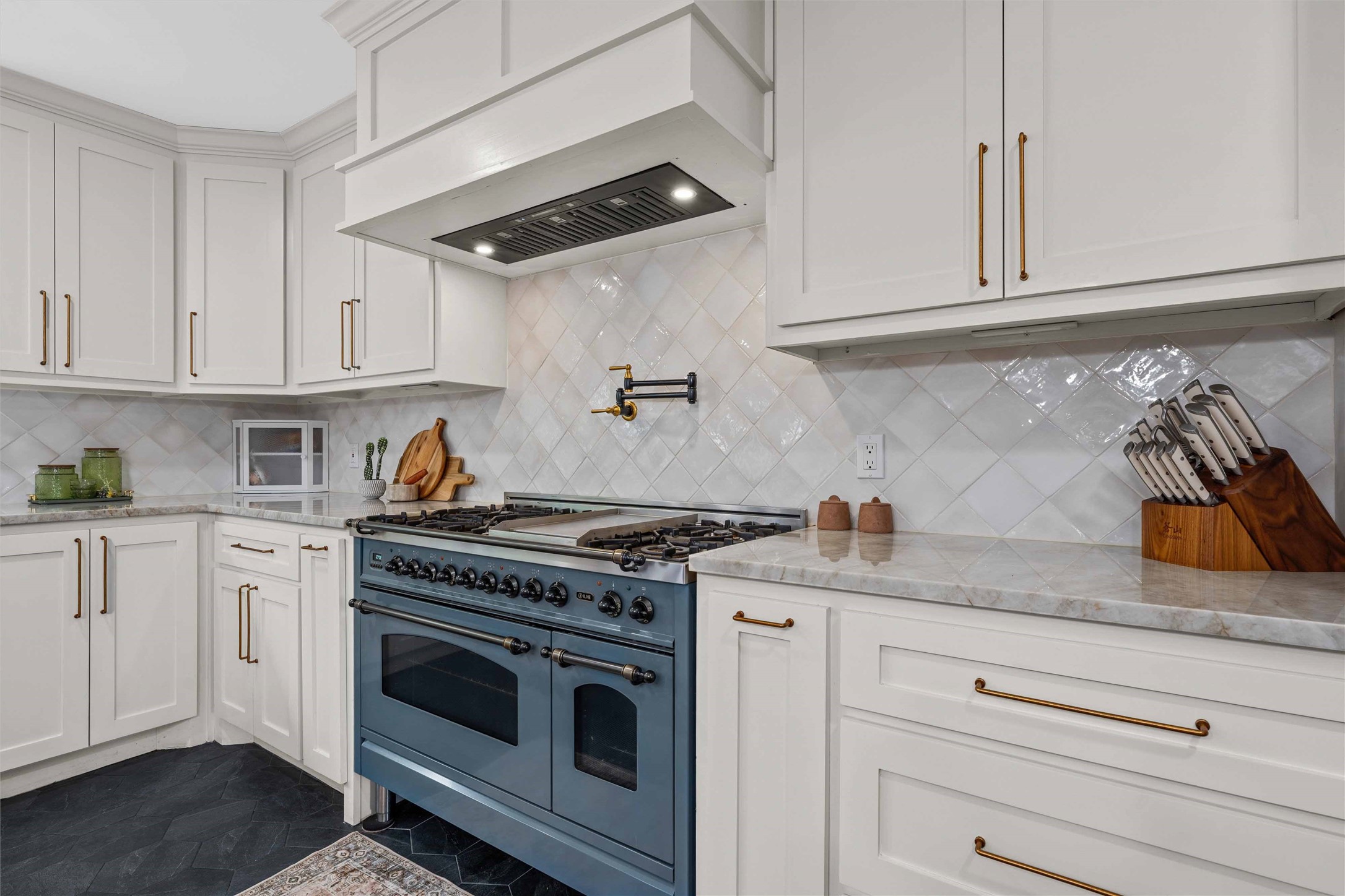 315 S Avenue G Clifton TX 76634
