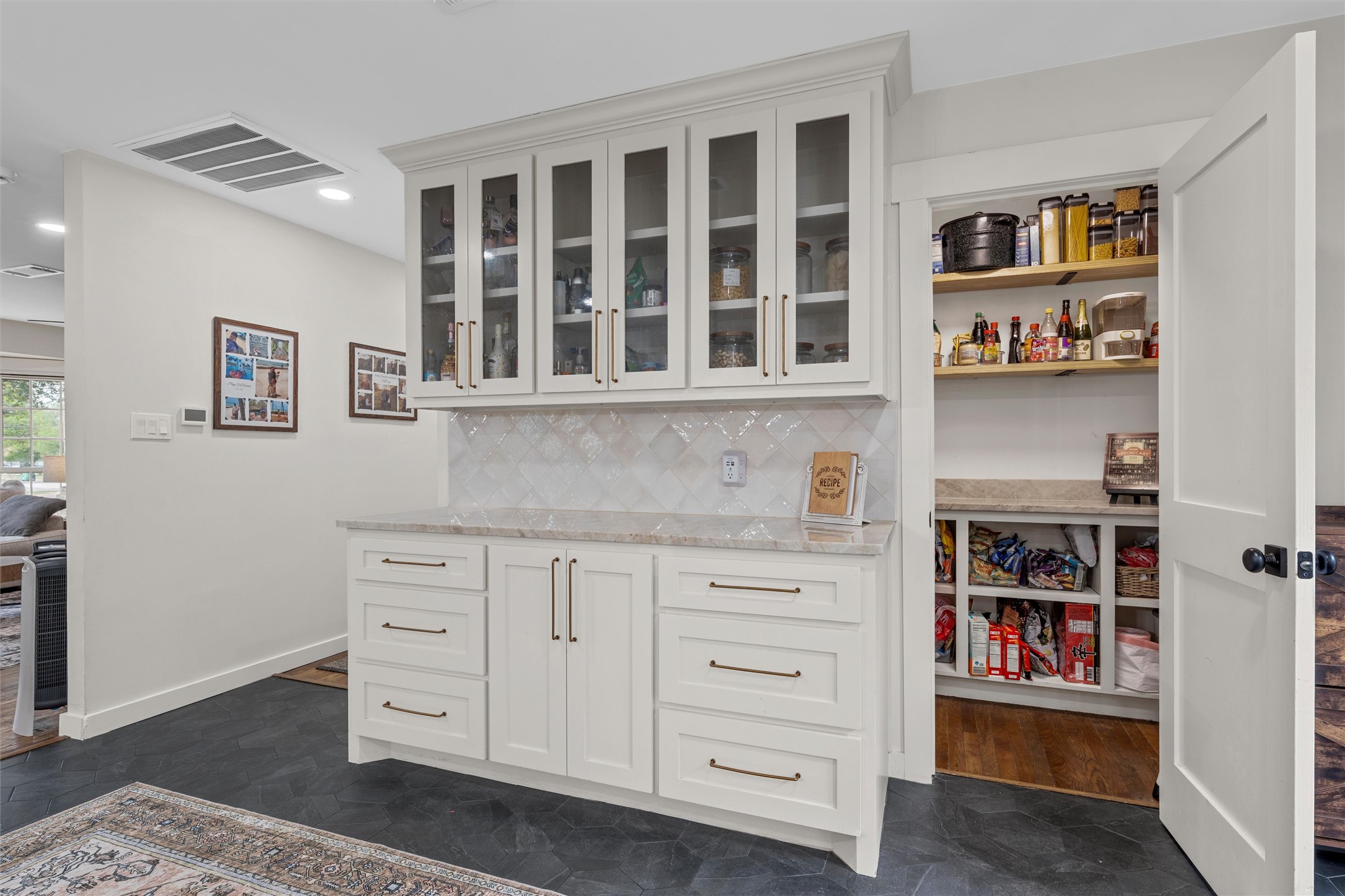 315 S Avenue G Clifton TX 76634
