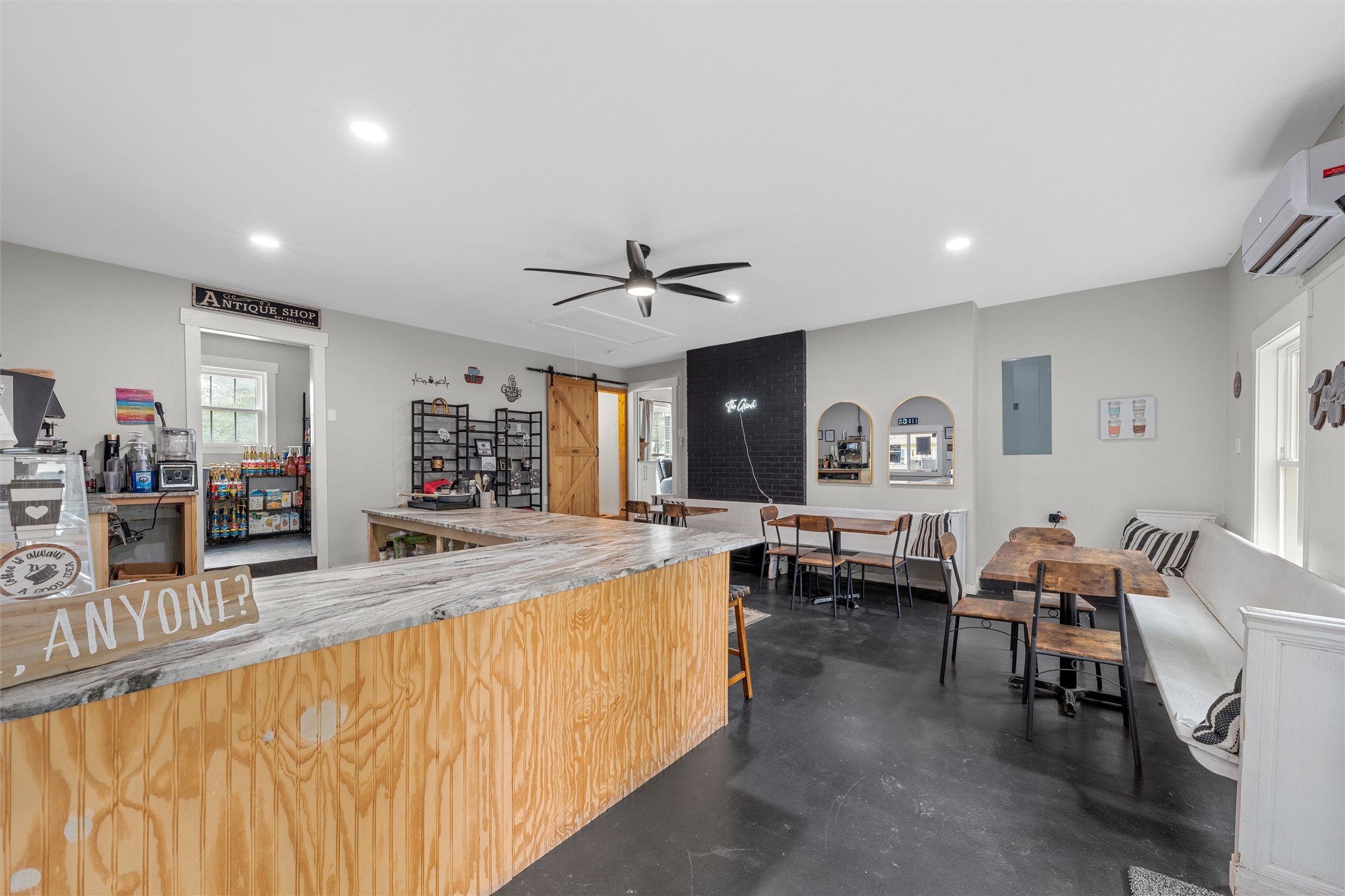 315 S Avenue G Clifton TX 76634