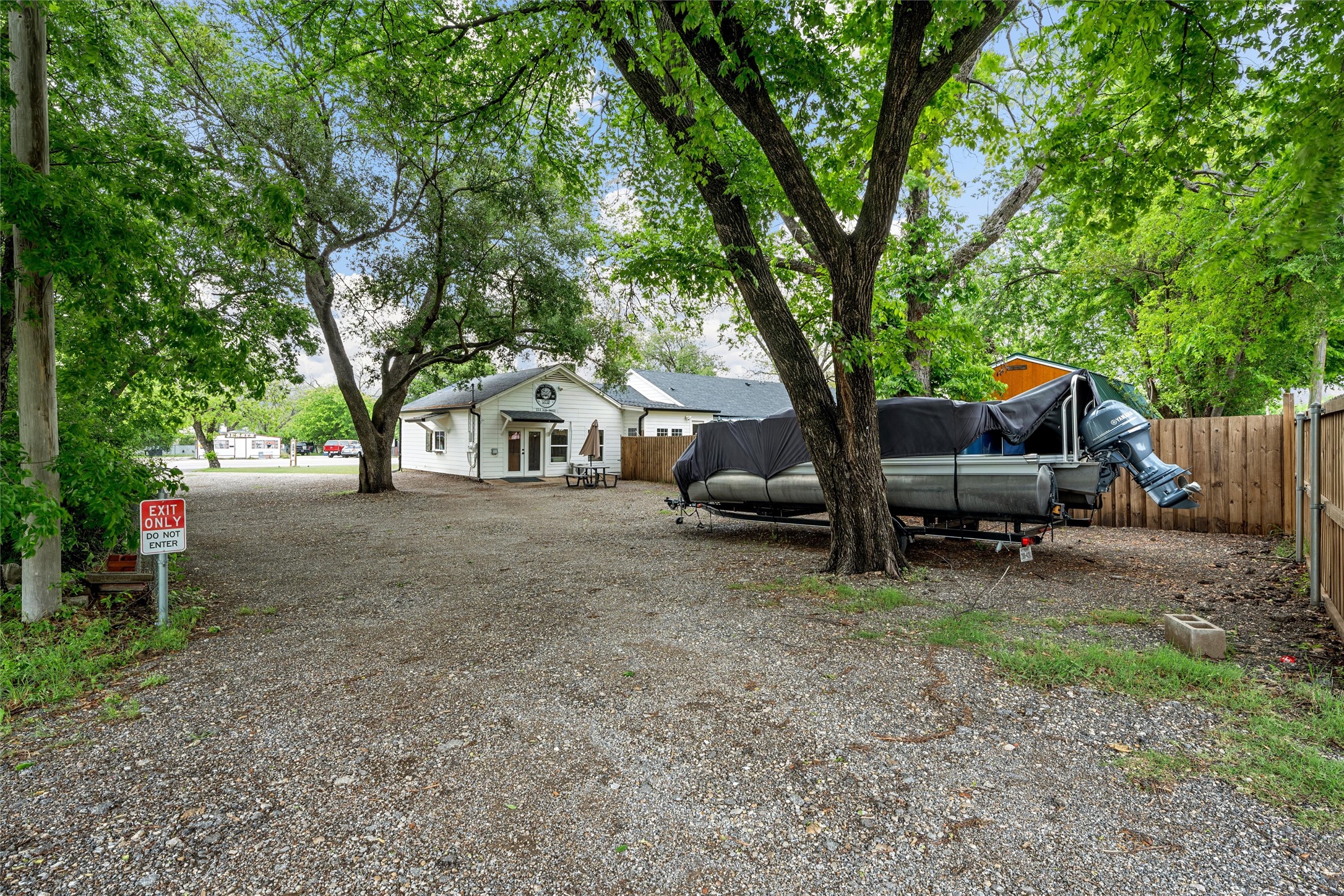 315 S Avenue G Clifton TX 76634