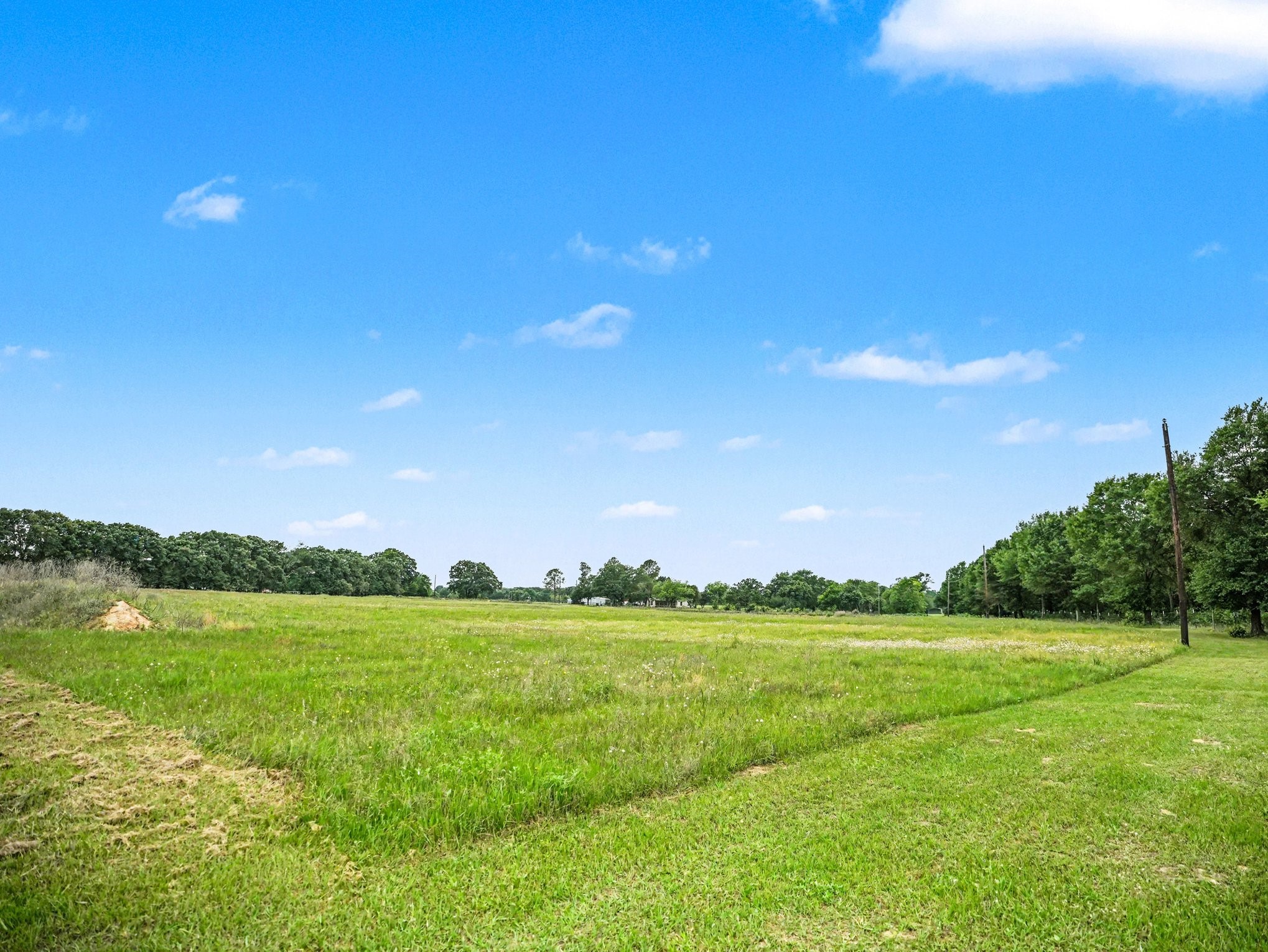 17821 County Road 4069 Kemp TX 75143
