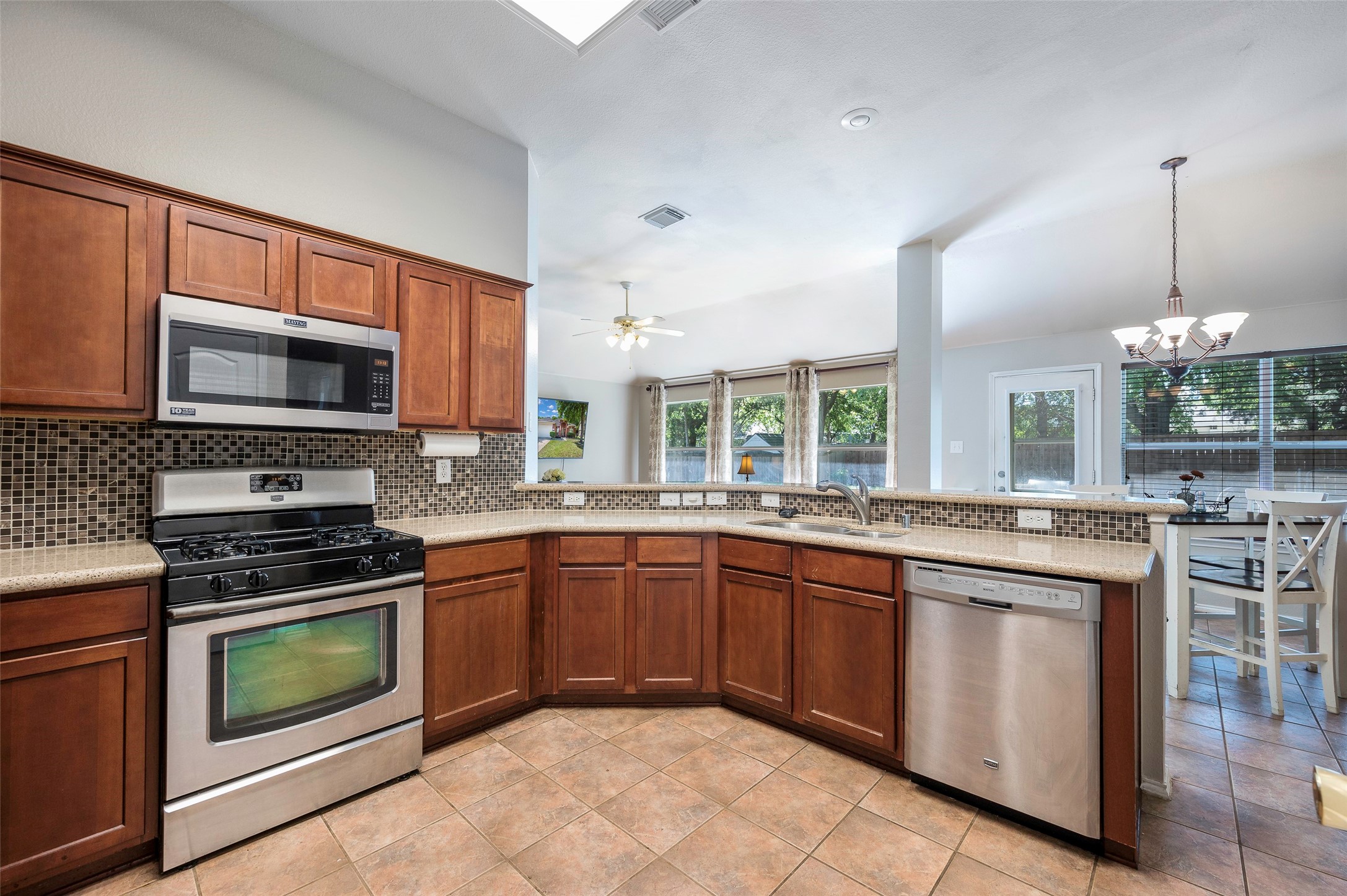 3002 Blake Street Corinth TX 76210