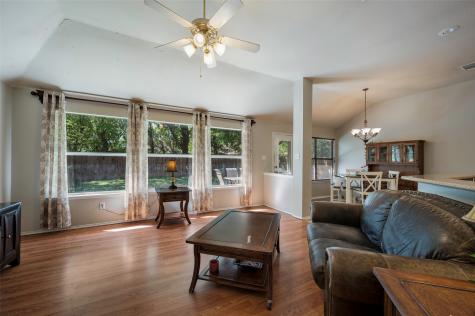 3002 Blake Street Corinth TX 76210