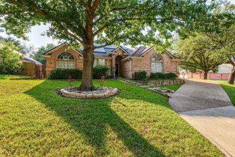 3225 John Court S Hurst TX 76054