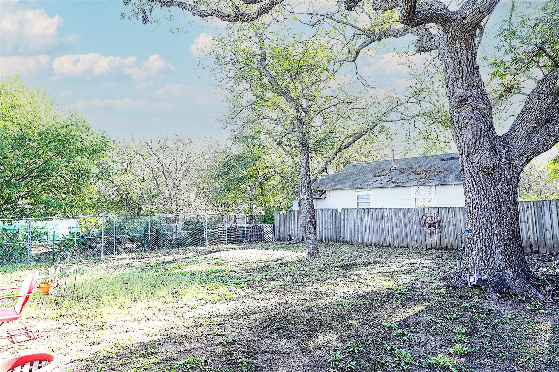 307 Rock Street Bowie TX 76230