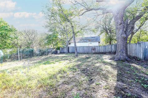 307 Rock Street Bowie TX 76230