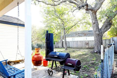 307 Rock Street Bowie TX 76230