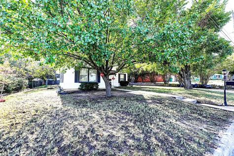 307 Rock Street Bowie TX 76230