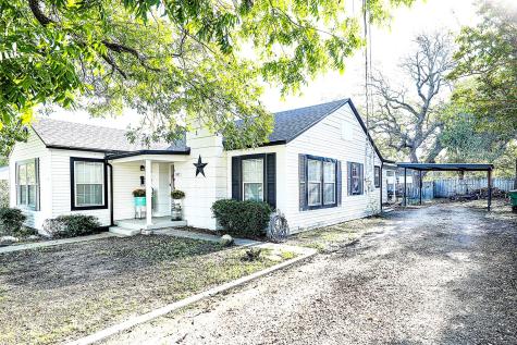 307 Rock Street Bowie TX 76230