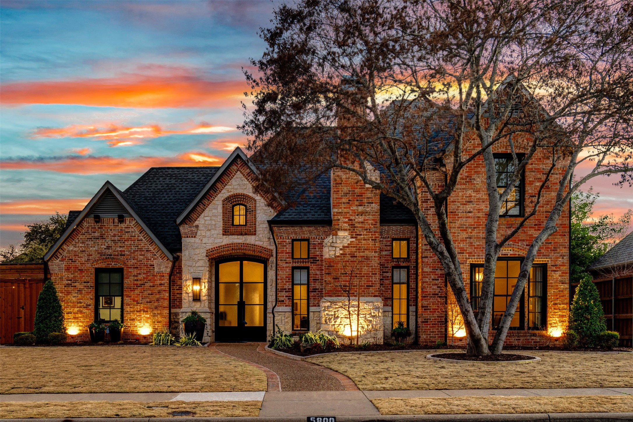 5800 Eastman Drive Plano TX 75093