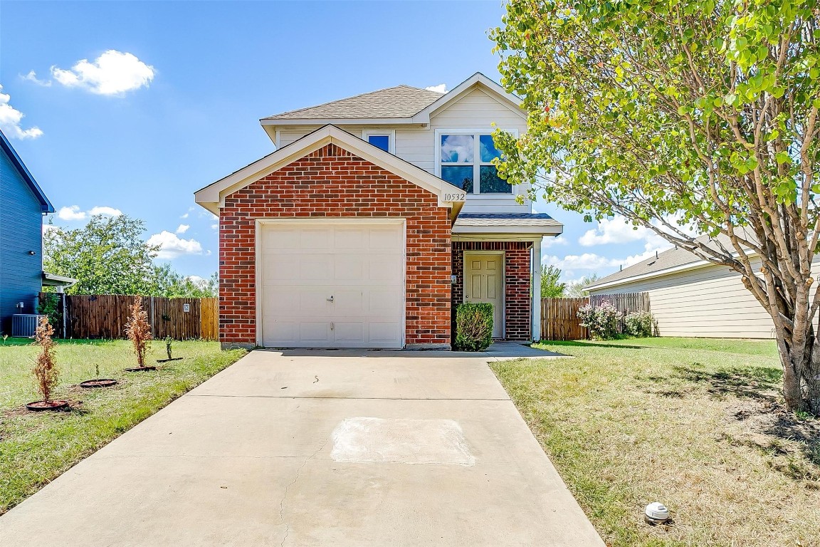 10532 Many Oaks Drive Fort Worth TX 76140