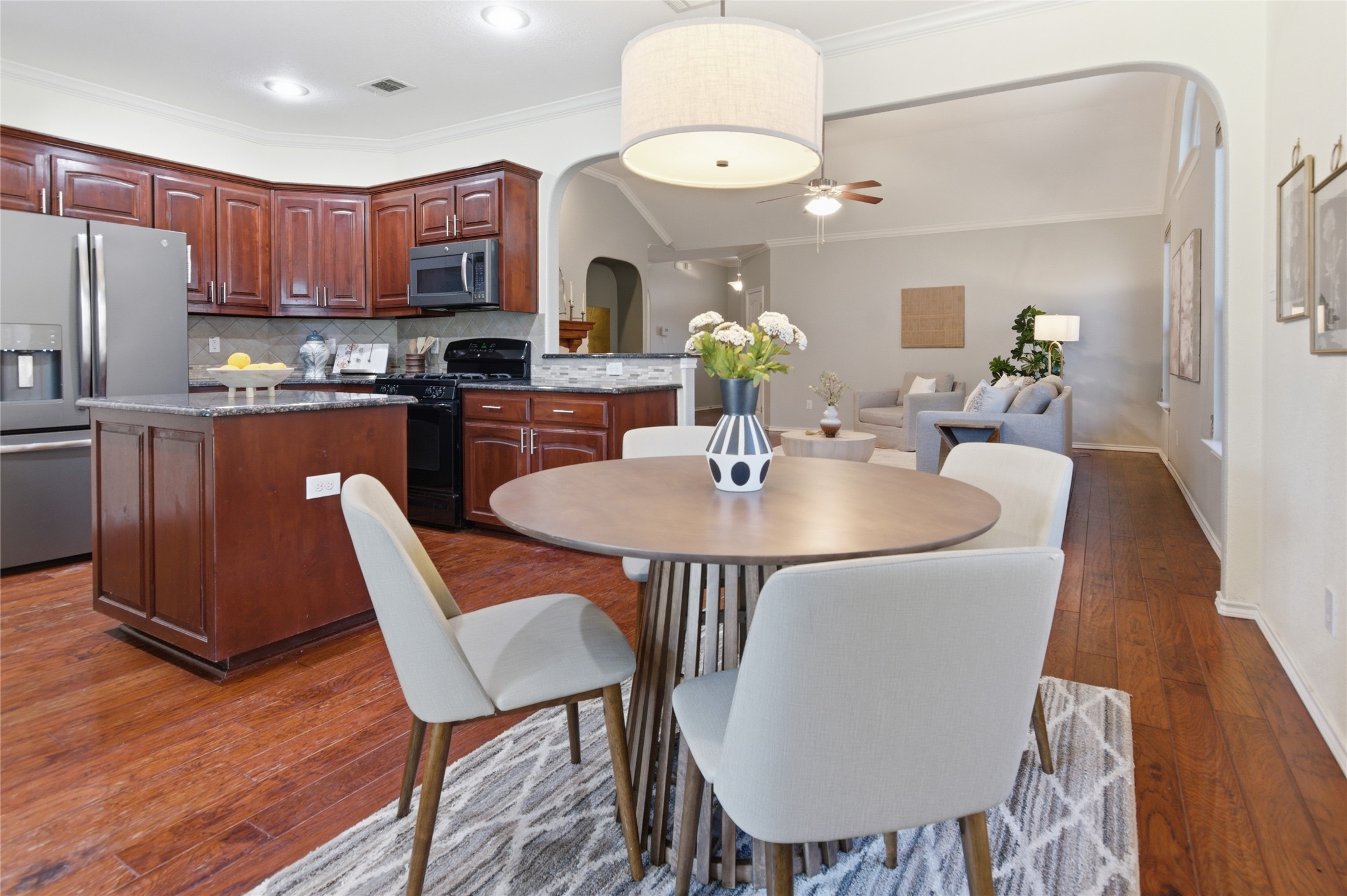 10204 Point Lobos Trail Fort Worth TX 76177