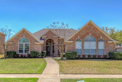 1910 Walnut Hill Drive Rowlett TX 75088