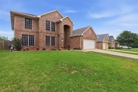 2810 Hammond Drive Grand Prairie TX 75052