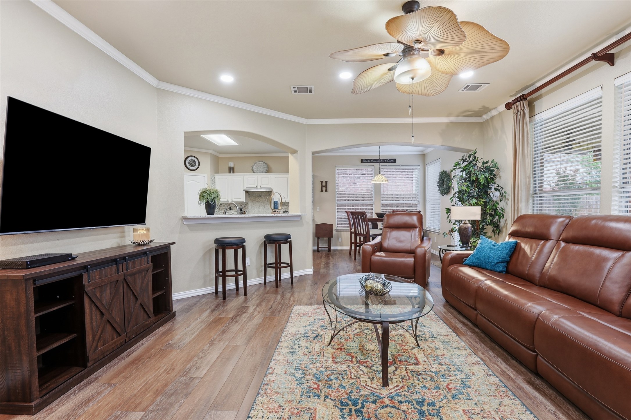 2810 Hammond Drive Grand Prairie TX 75052