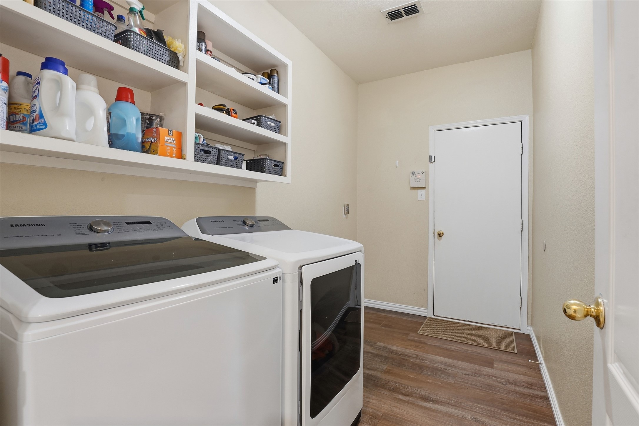2810 Hammond Drive Grand Prairie TX 75052