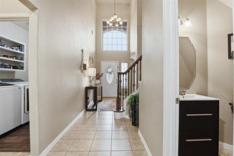 2810 Hammond Drive Grand Prairie TX 75052