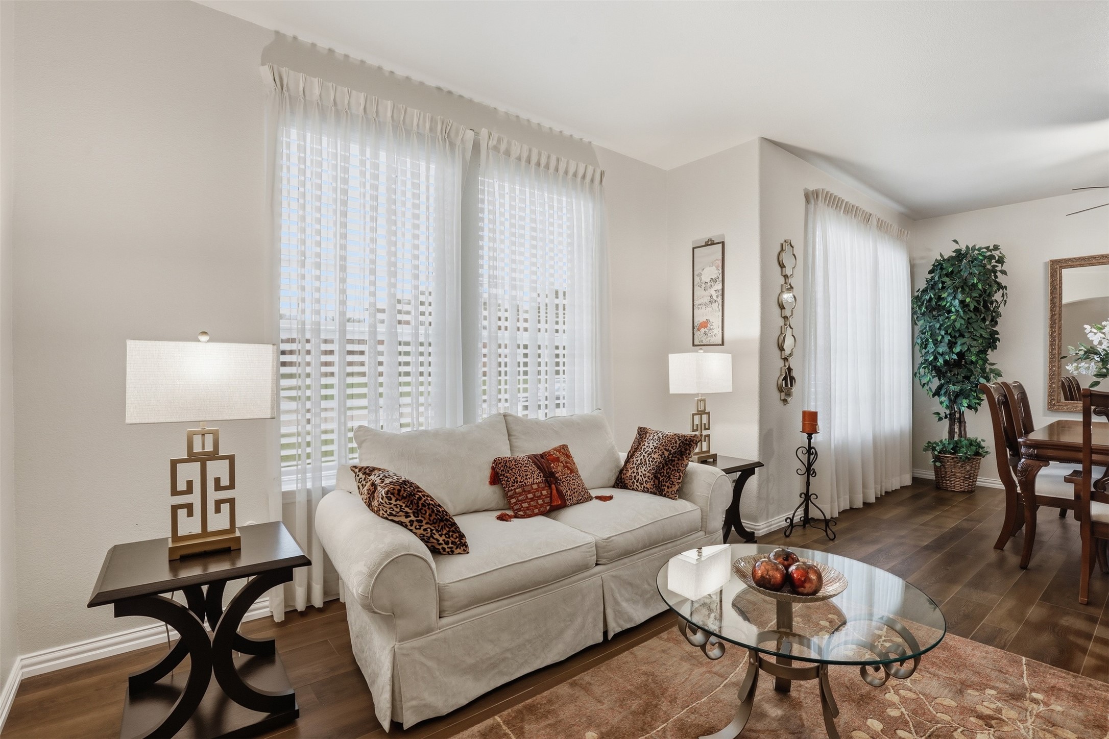 2810 Hammond Drive Grand Prairie TX 75052