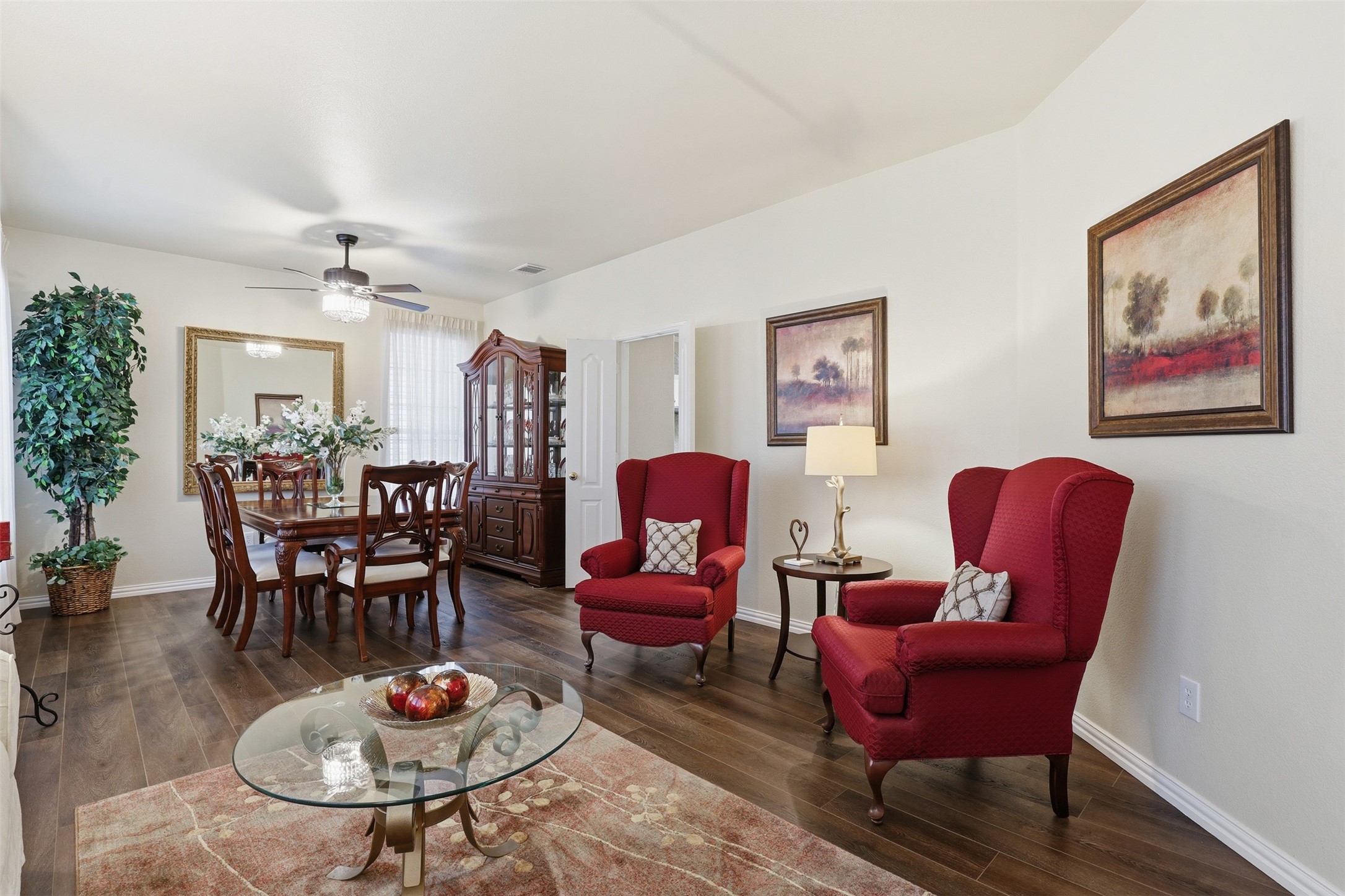 2810 Hammond Drive Grand Prairie TX 75052