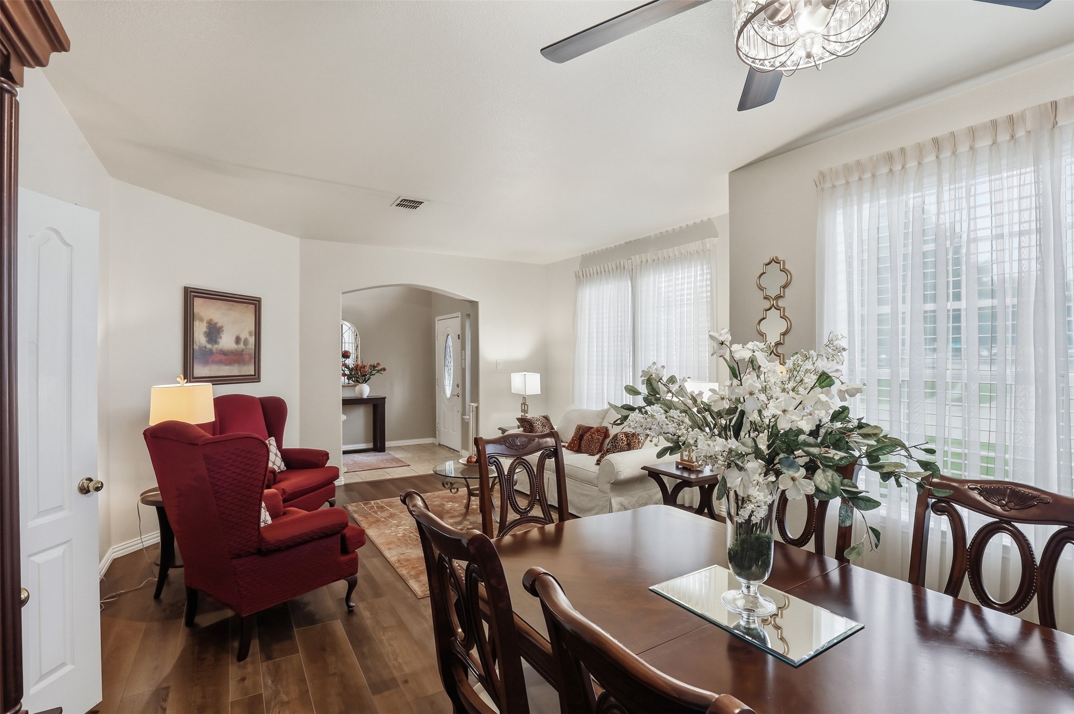 2810 Hammond Drive Grand Prairie TX 75052