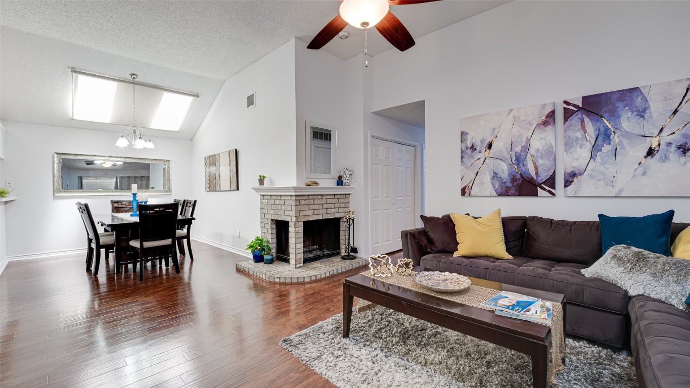 2318 Wild Oak Lane Garland TX 75044