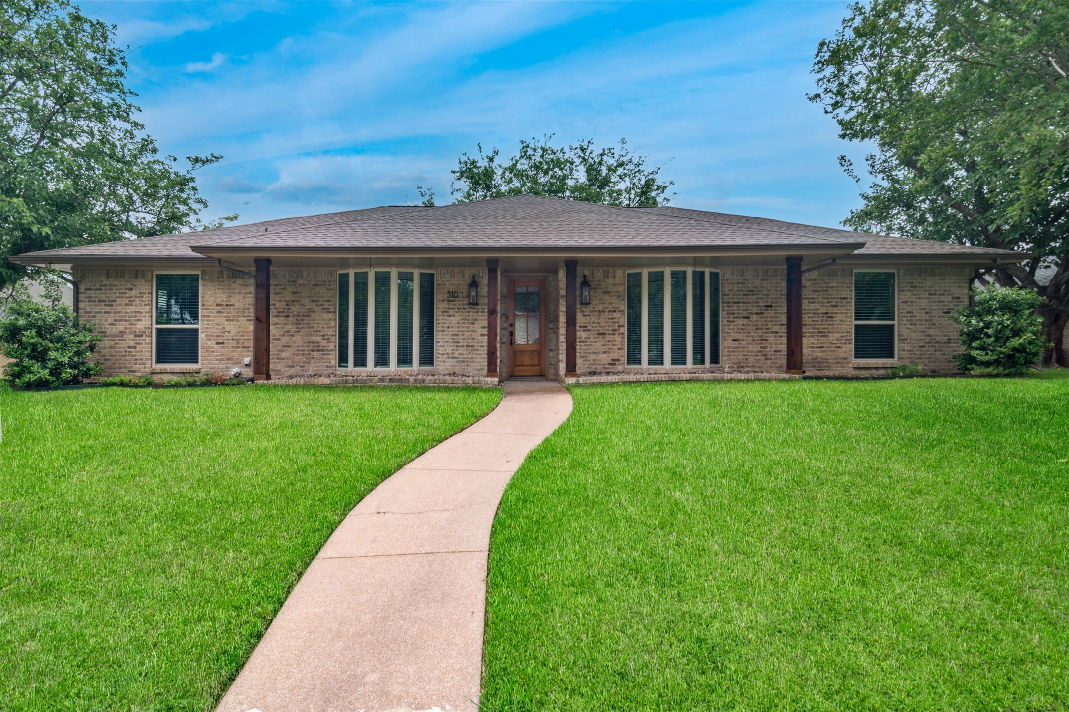 310 Buffalo Creek Drive Waxahachie TX 75165