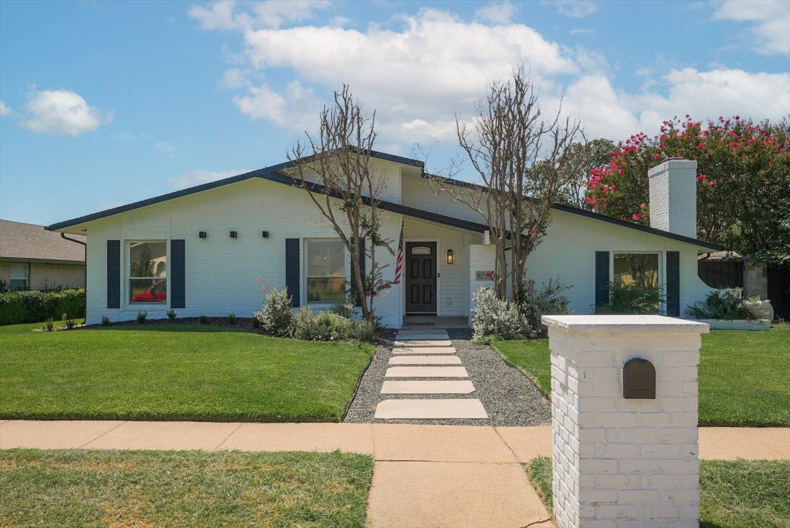 6748 Winterwood Lane Dallas TX 75248