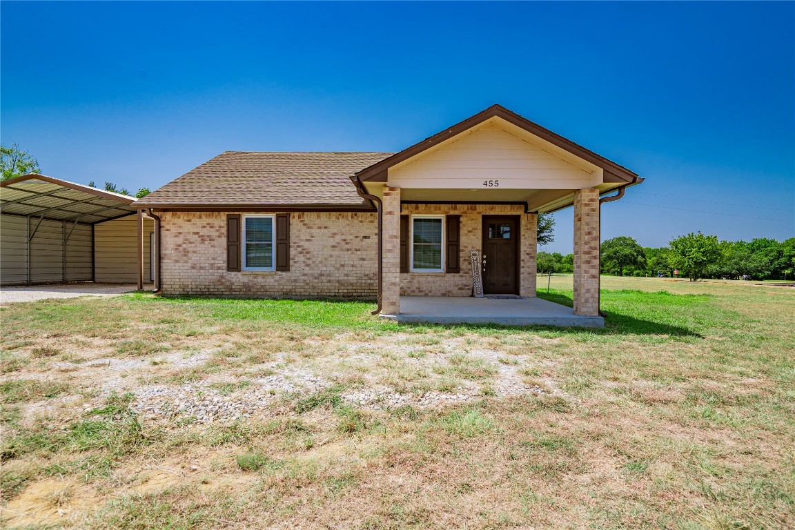 455 Clubview Drive Bowie TX 76230