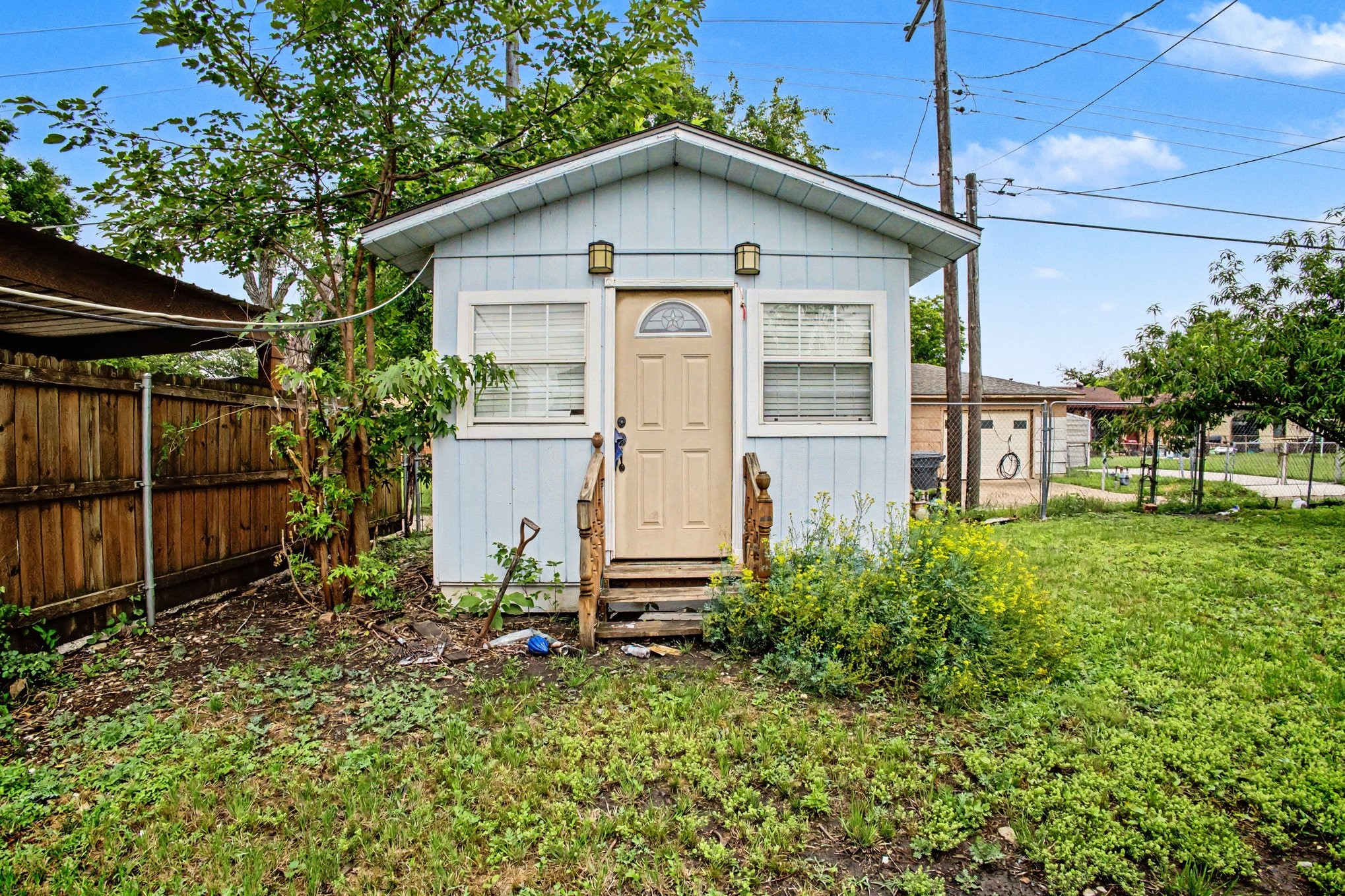 1919 Yucca Drive Dallas TX 75217