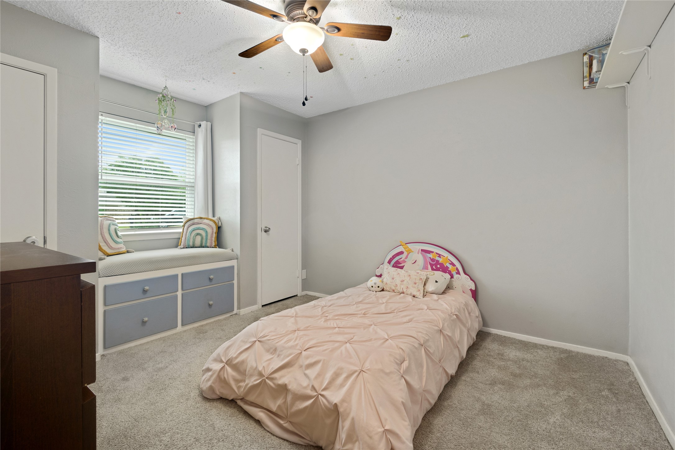 1912 Devonshire Court Arlington TX 76015