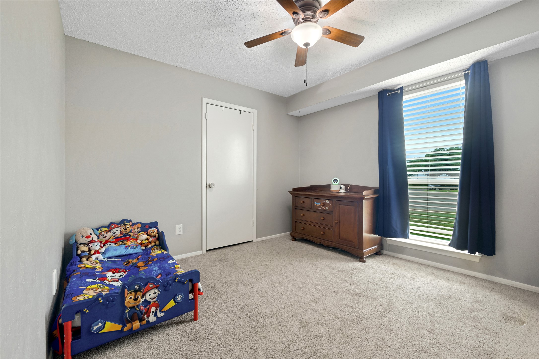1912 Devonshire Court Arlington TX 76015
