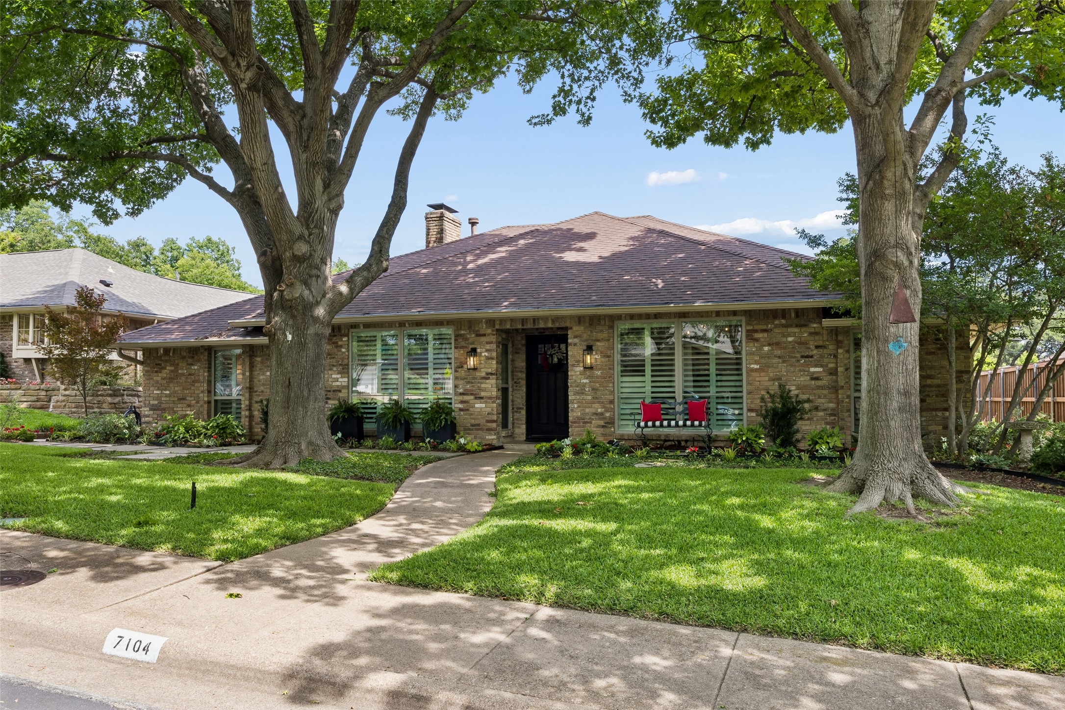 7104 Claybrook Drive Dallas TX 75231
