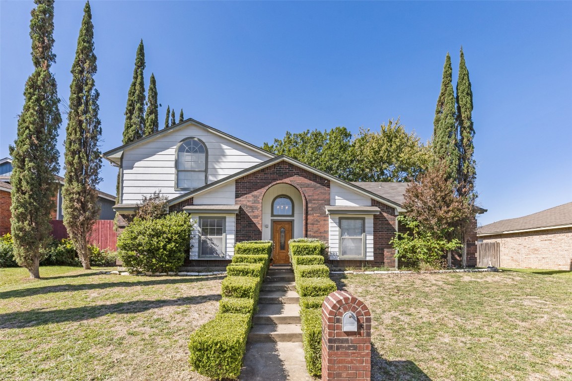 5518 Whisper Glen Drive Arlington TX 76017