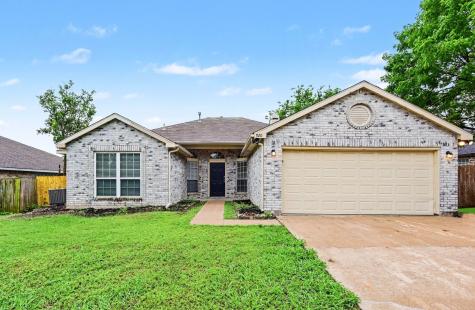 920 Felicia Lane Arlington TX 76017
