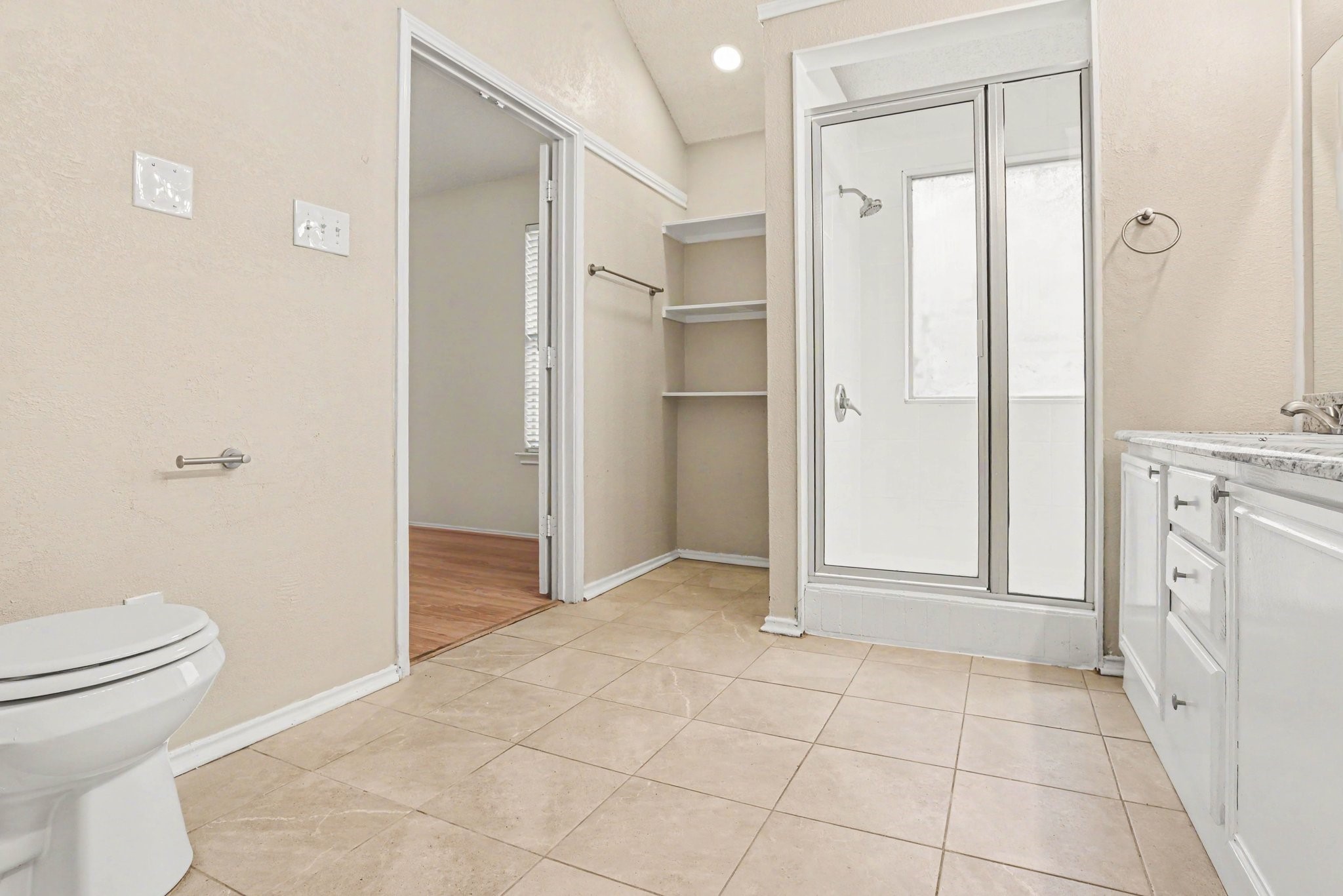 920 Felicia Lane Arlington TX 76017