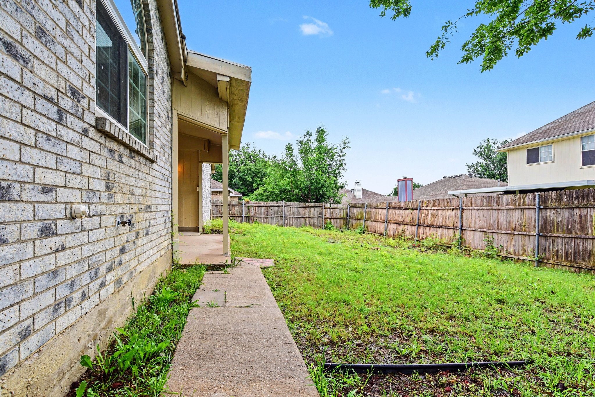 920 Felicia Lane Arlington TX 76017