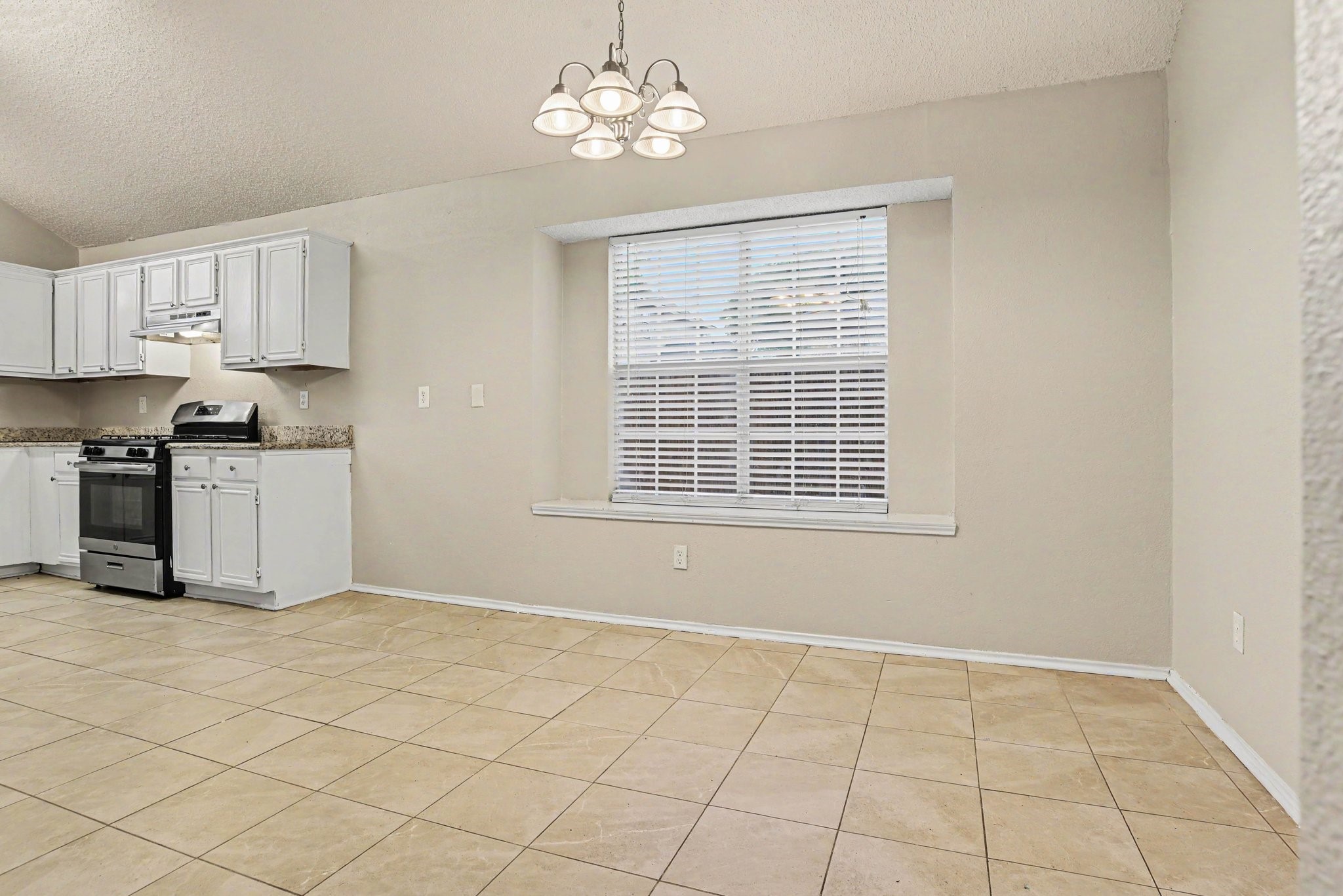 920 Felicia Lane Arlington TX 76017