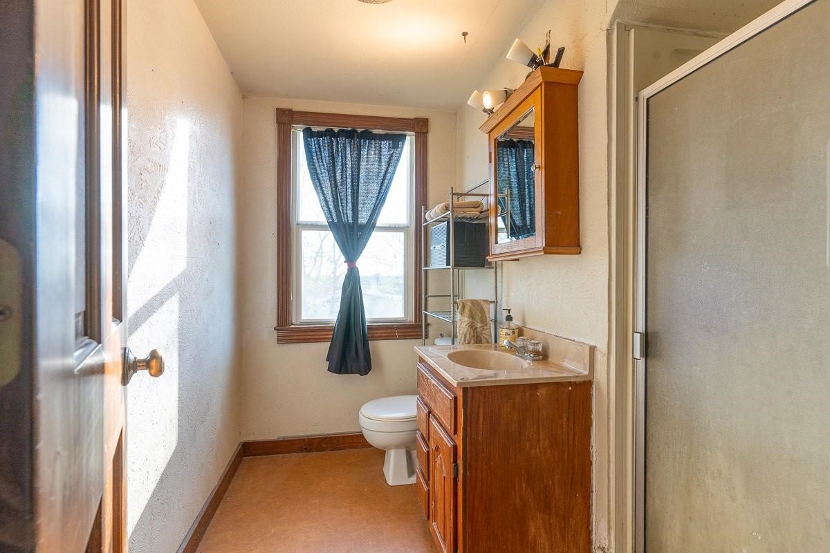 1025 Hcr 2421 Road Hillsboro TX 76645