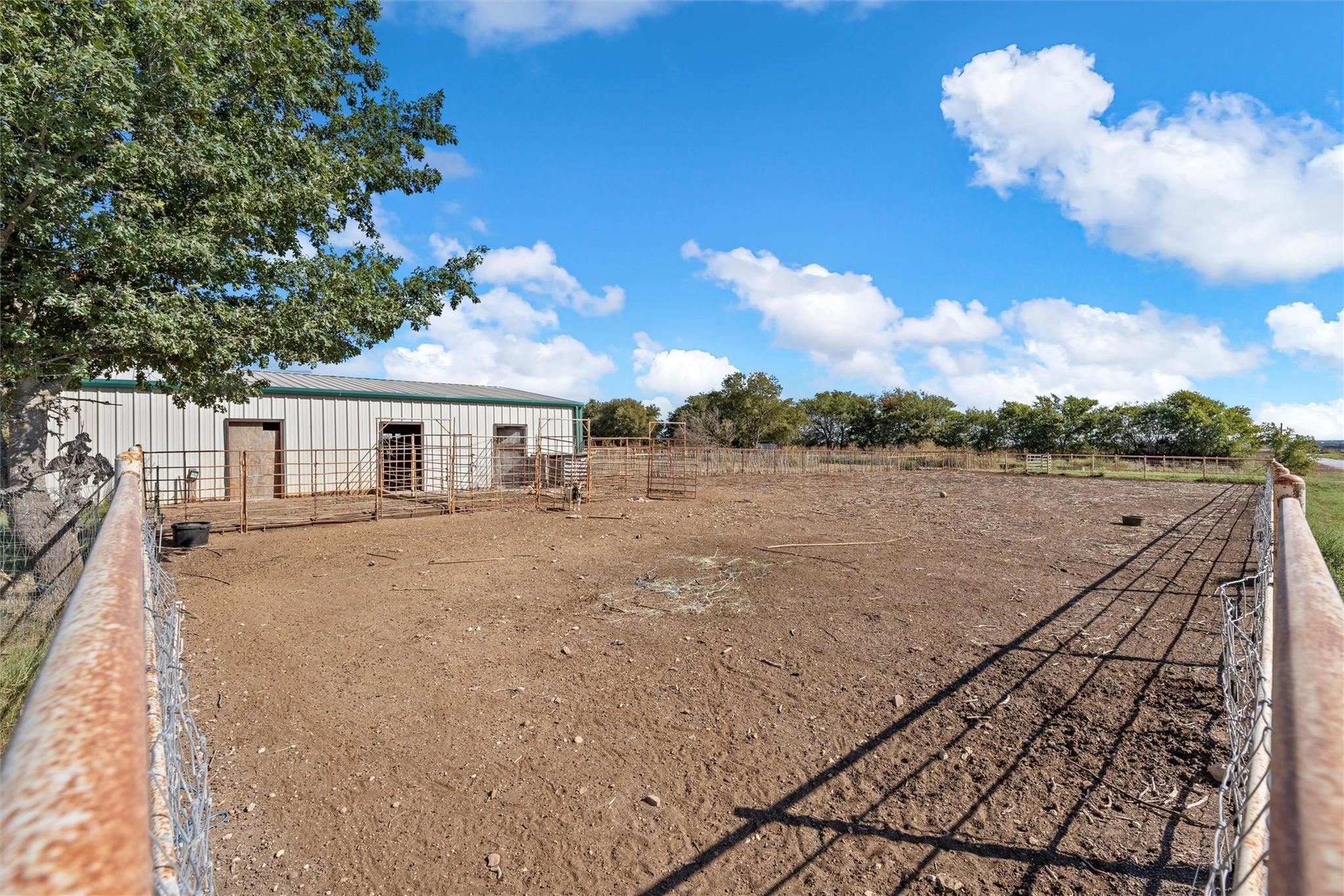 1025 Hcr 2421 Road Hillsboro TX 76645