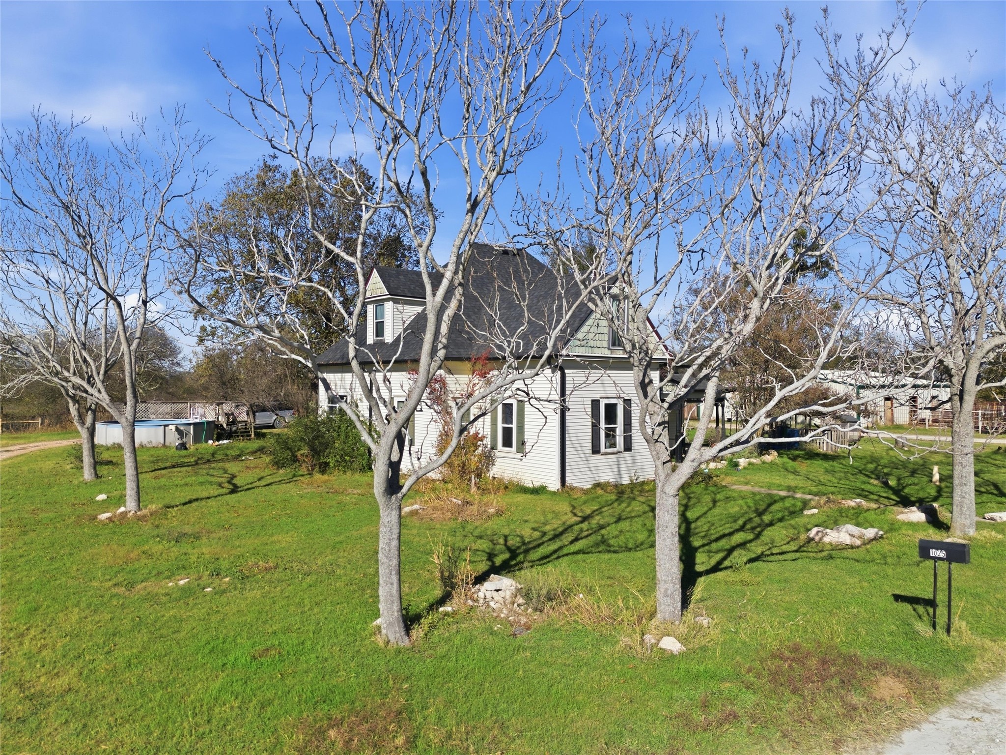 1025 Hcr 2421 Road Hillsboro TX 76645