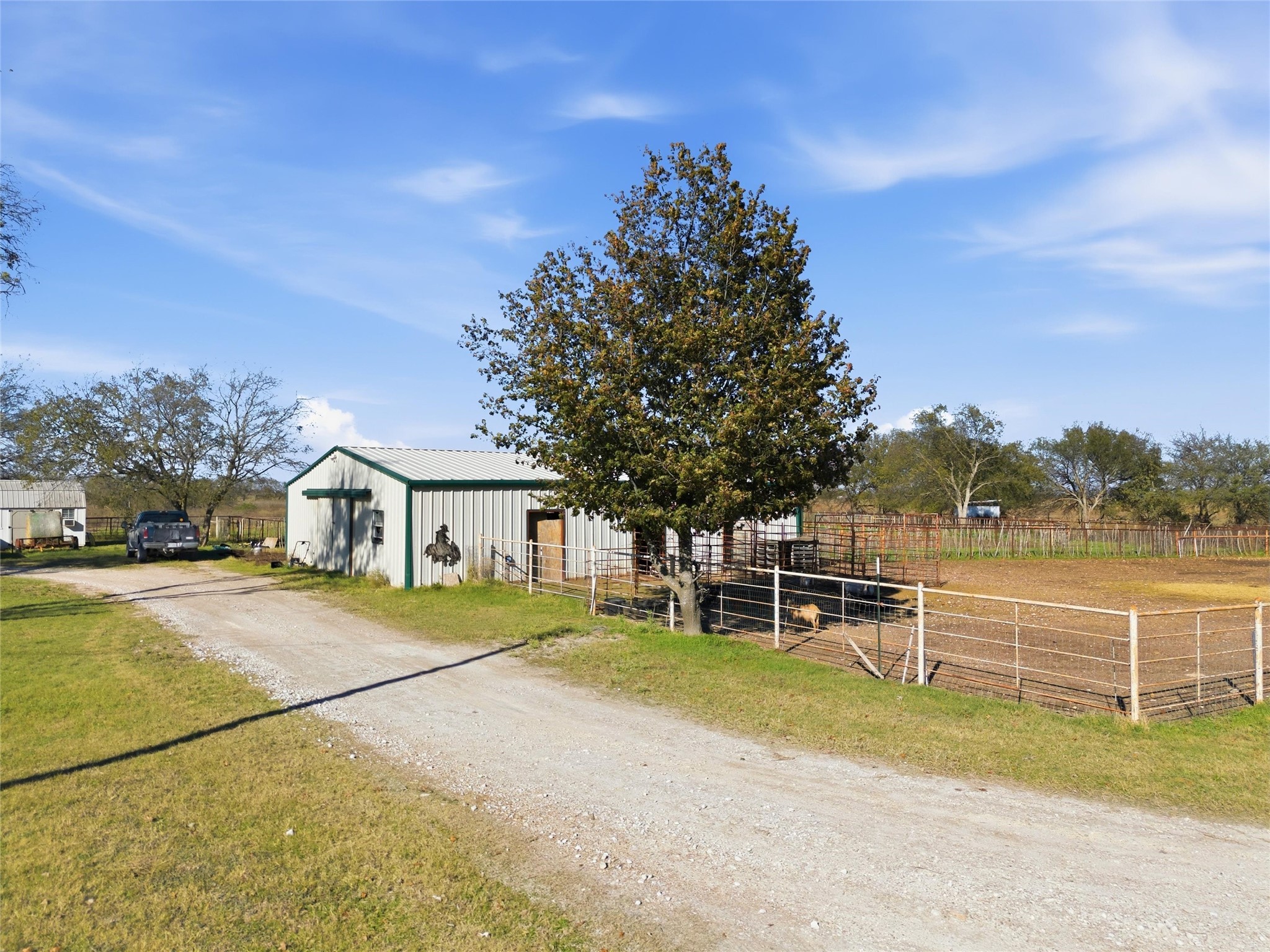1025 Hcr 2421 Road Hillsboro TX 76645