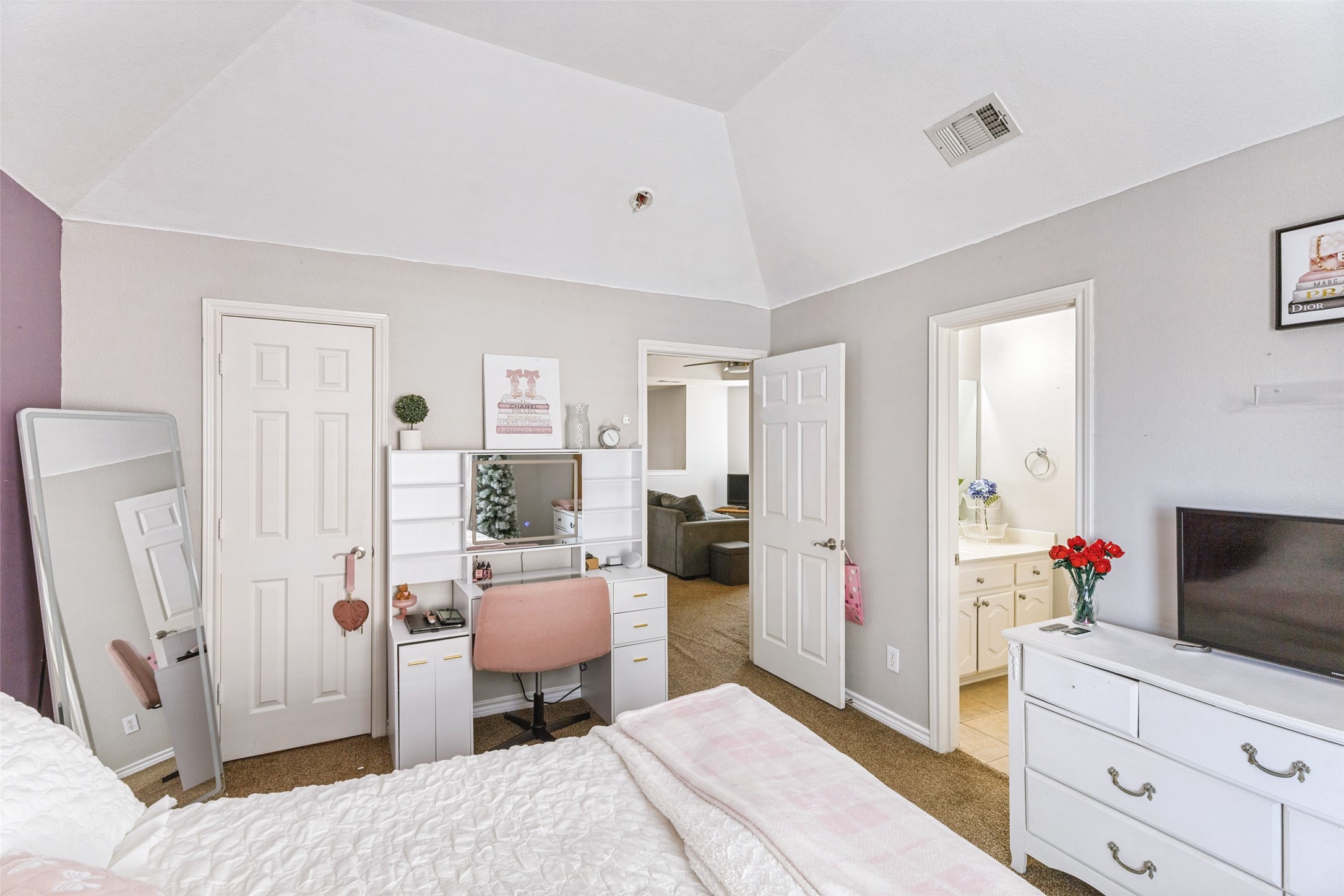 3713 Applesprings Drive Fort Worth TX 76244