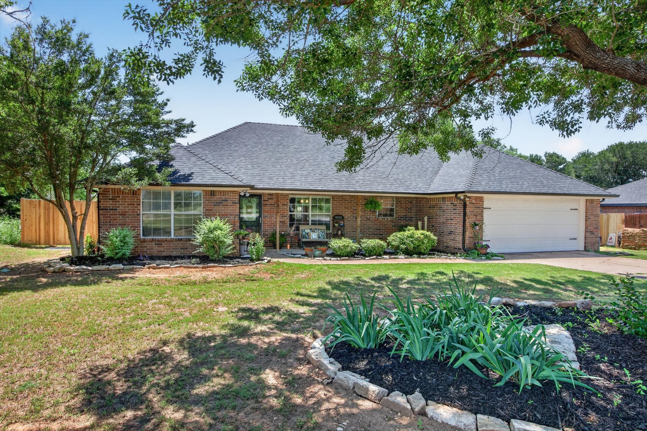 310 Vista Drive Granbury TX 76049